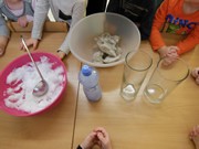 Pokusy s vodou, sněhem a ledem